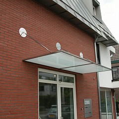 bewegwijzering en logos