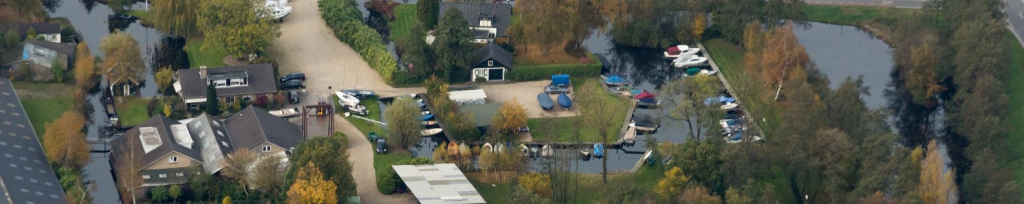 Luchtfoto Jachtwerf Gebr